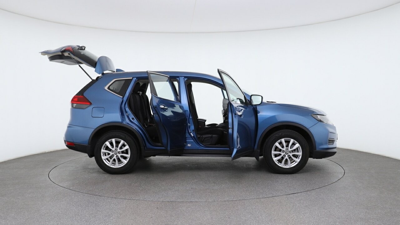 Nissan X-trail image 4
