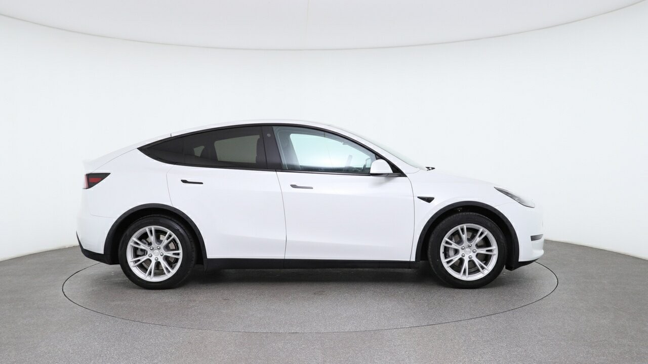 Tesla Model Y image 3