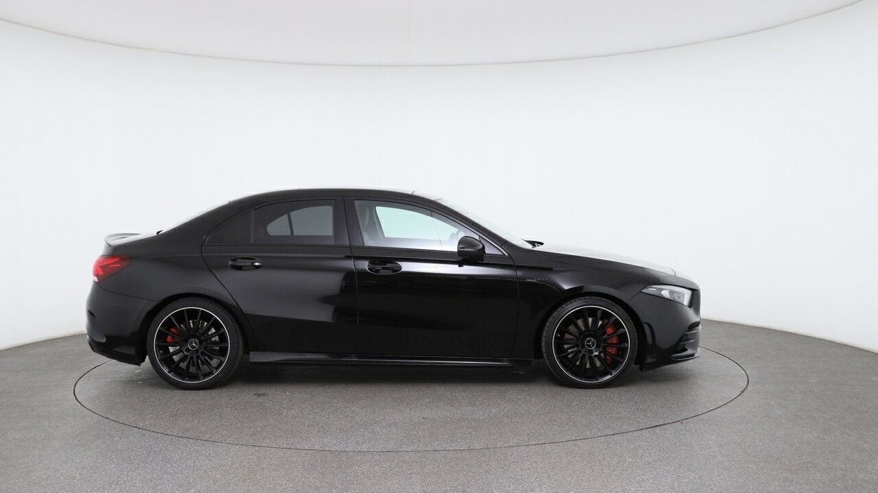 Mercedes Benz A-class image 4