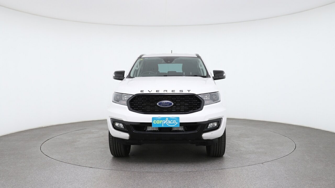 Ford Everest image 2