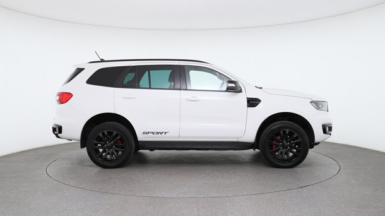 Ford Everest image 3