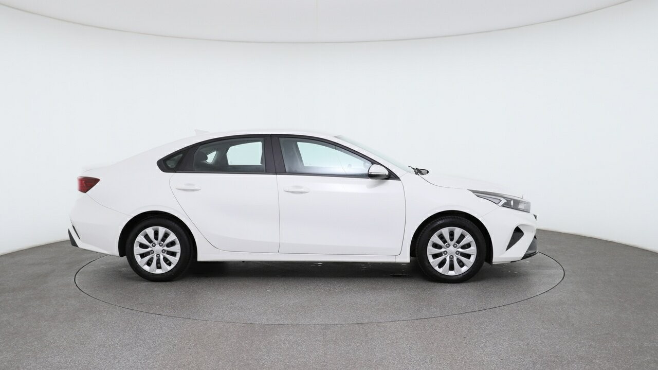 Kia Cerato image 3