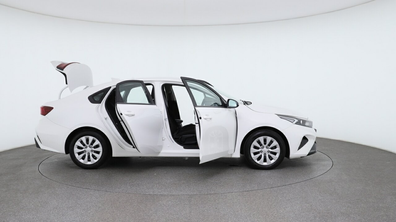 Kia Cerato image 4