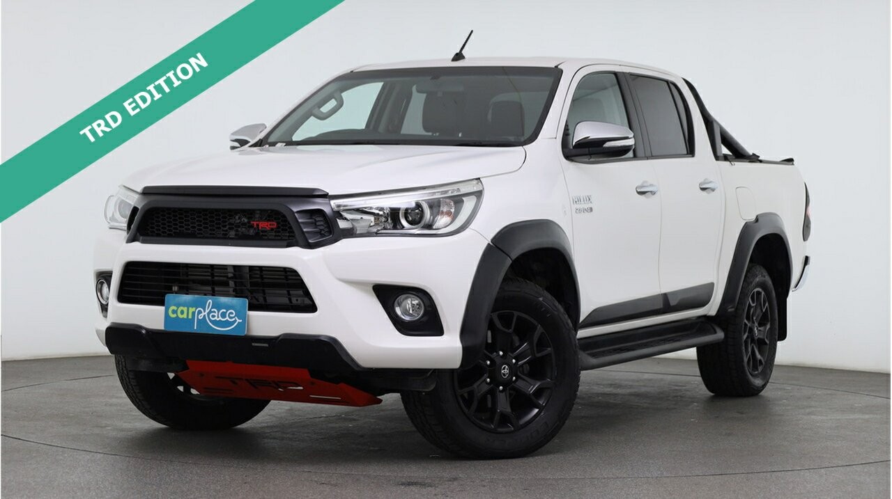 Toyota Hilux image 1