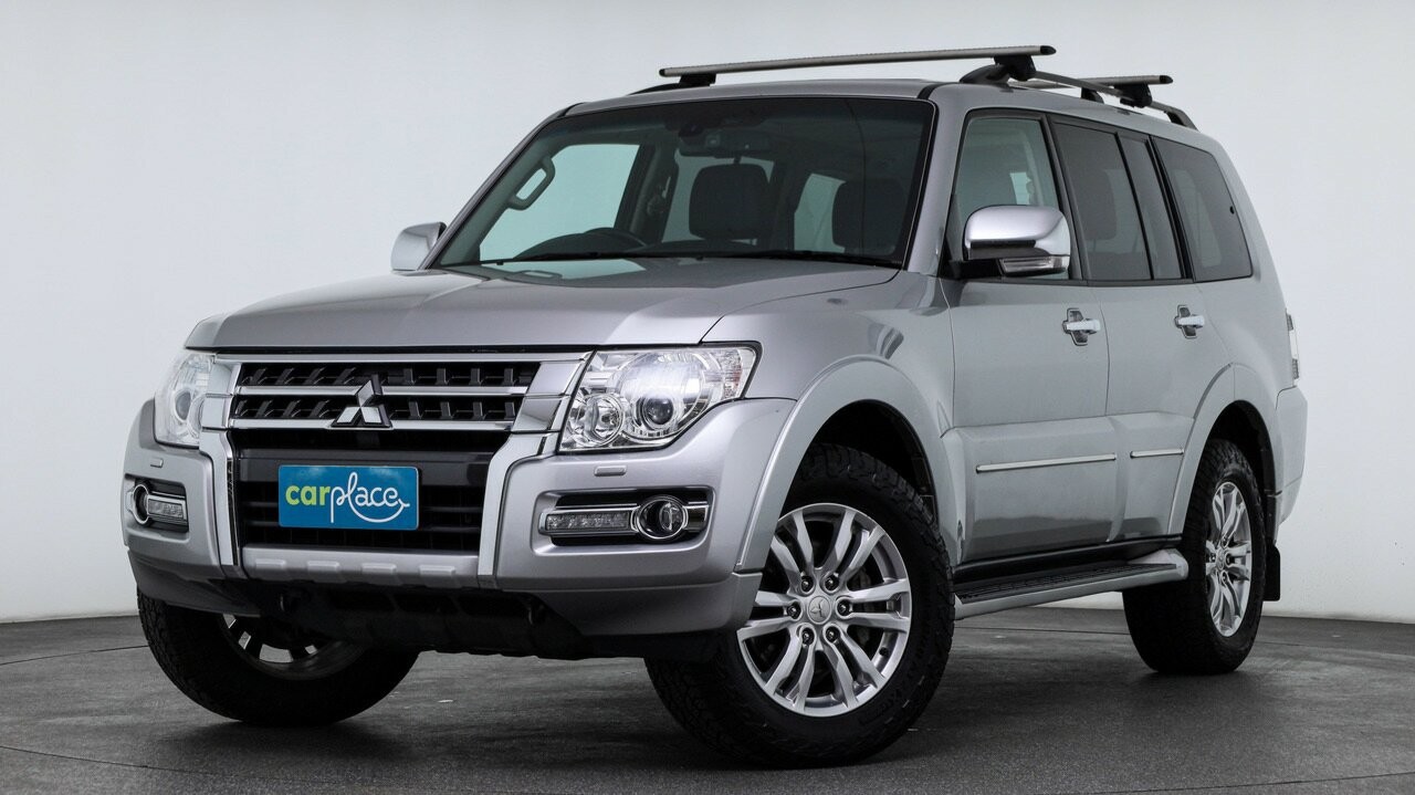 Mitsubishi Pajero image 1