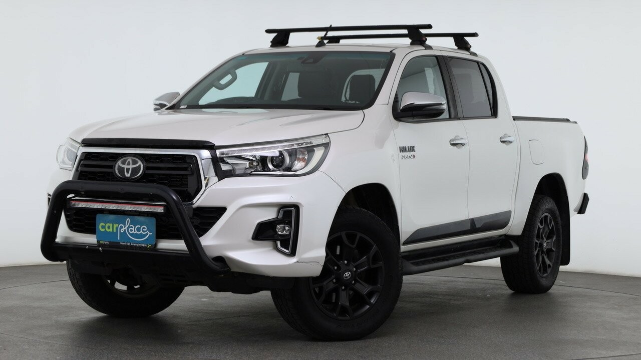 Toyota Hilux image 1