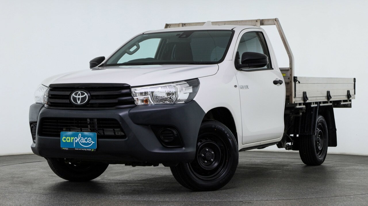 Toyota Hilux image 1