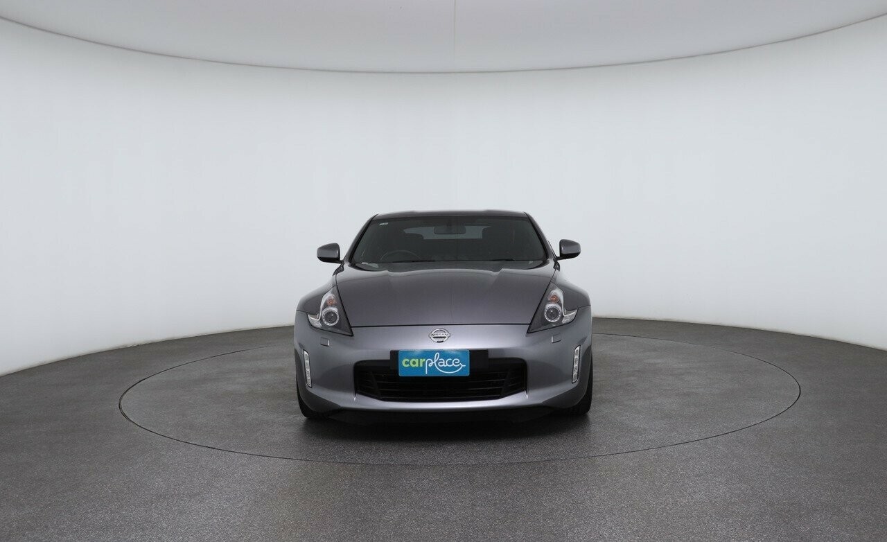 Nissan 370z image 2