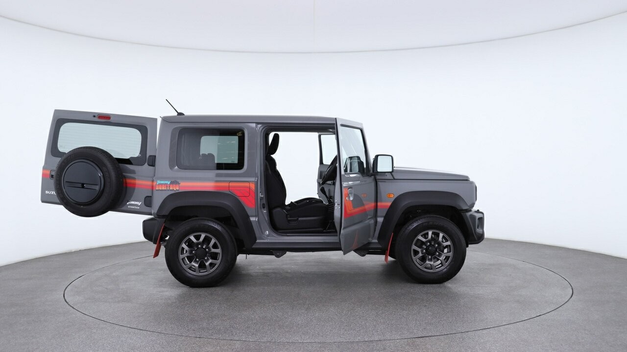 Suzuki Jimny image 4