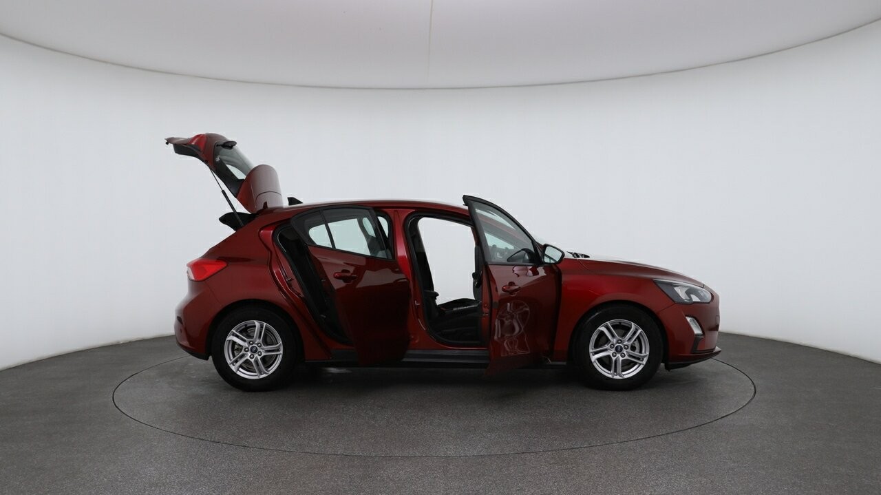 Ford Focus image 4