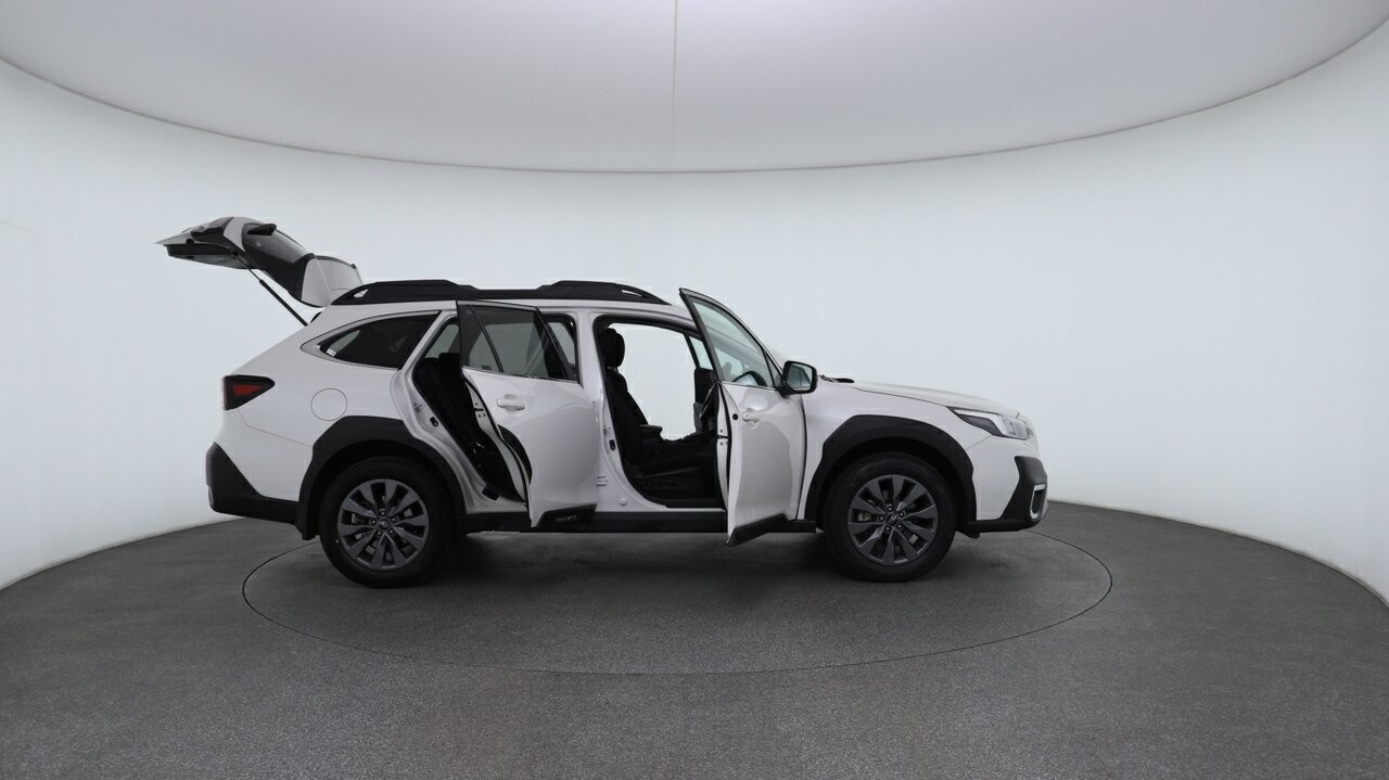 Subaru Outback image 4