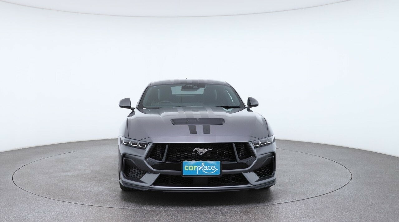 Ford Mustang image 2