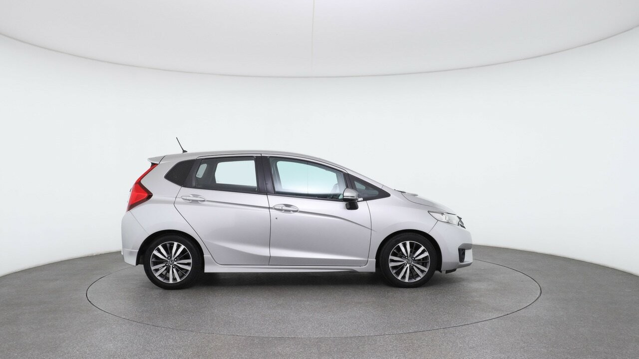 Honda Jazz image 3