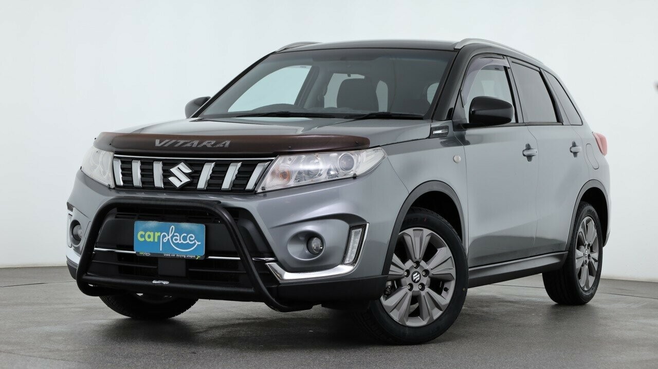 Suzuki Vitara image 1