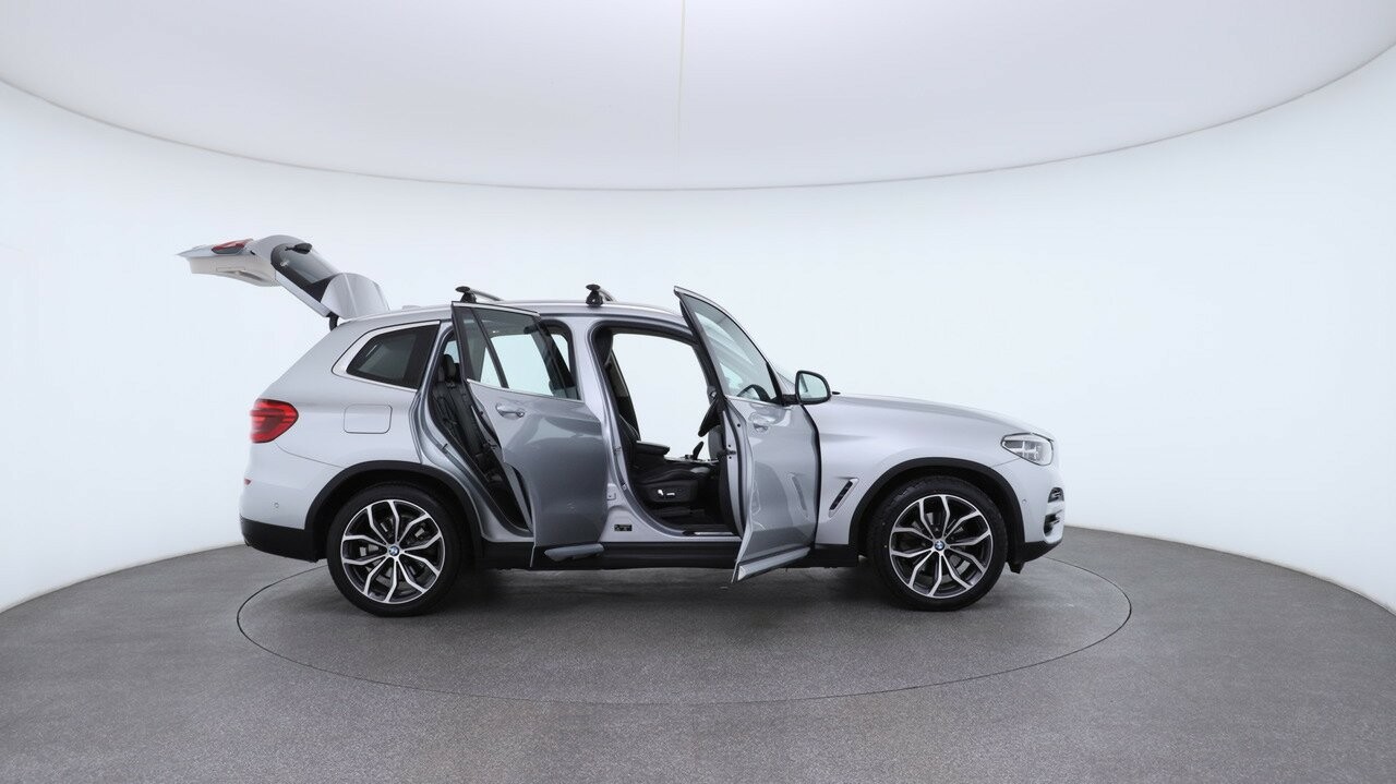 BMW X3 image 4