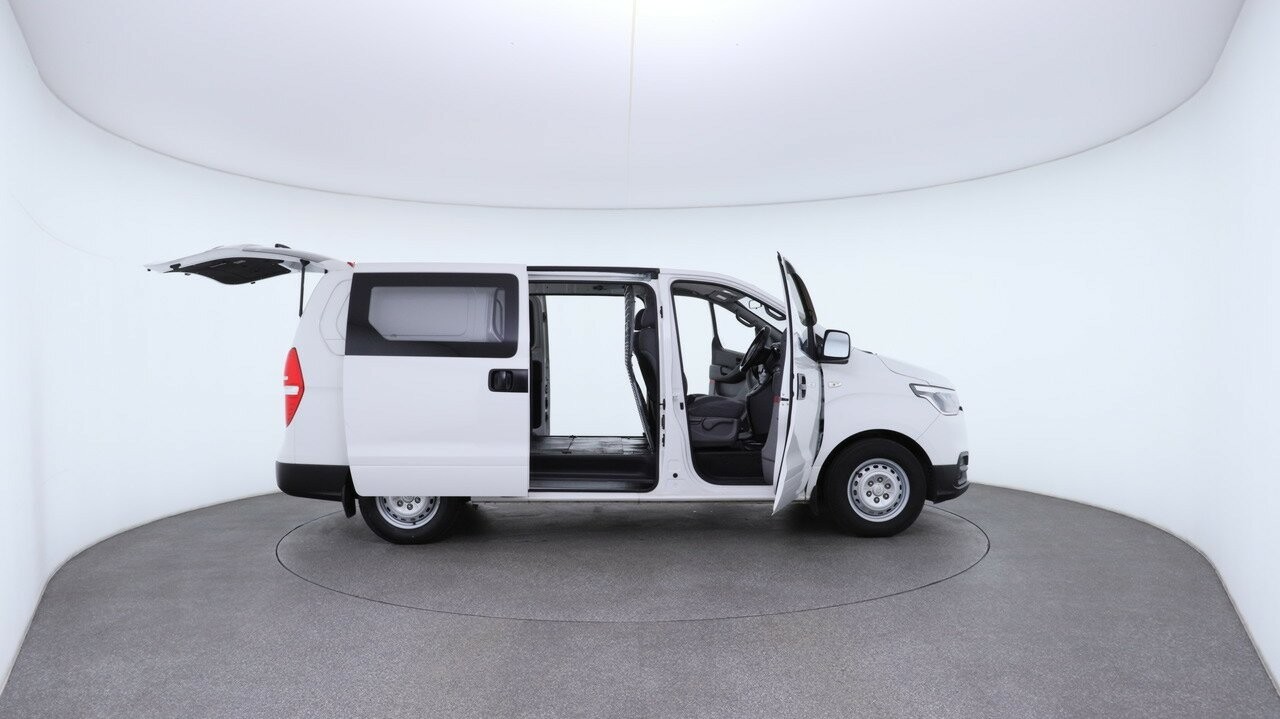 Hyundai Iload image 4