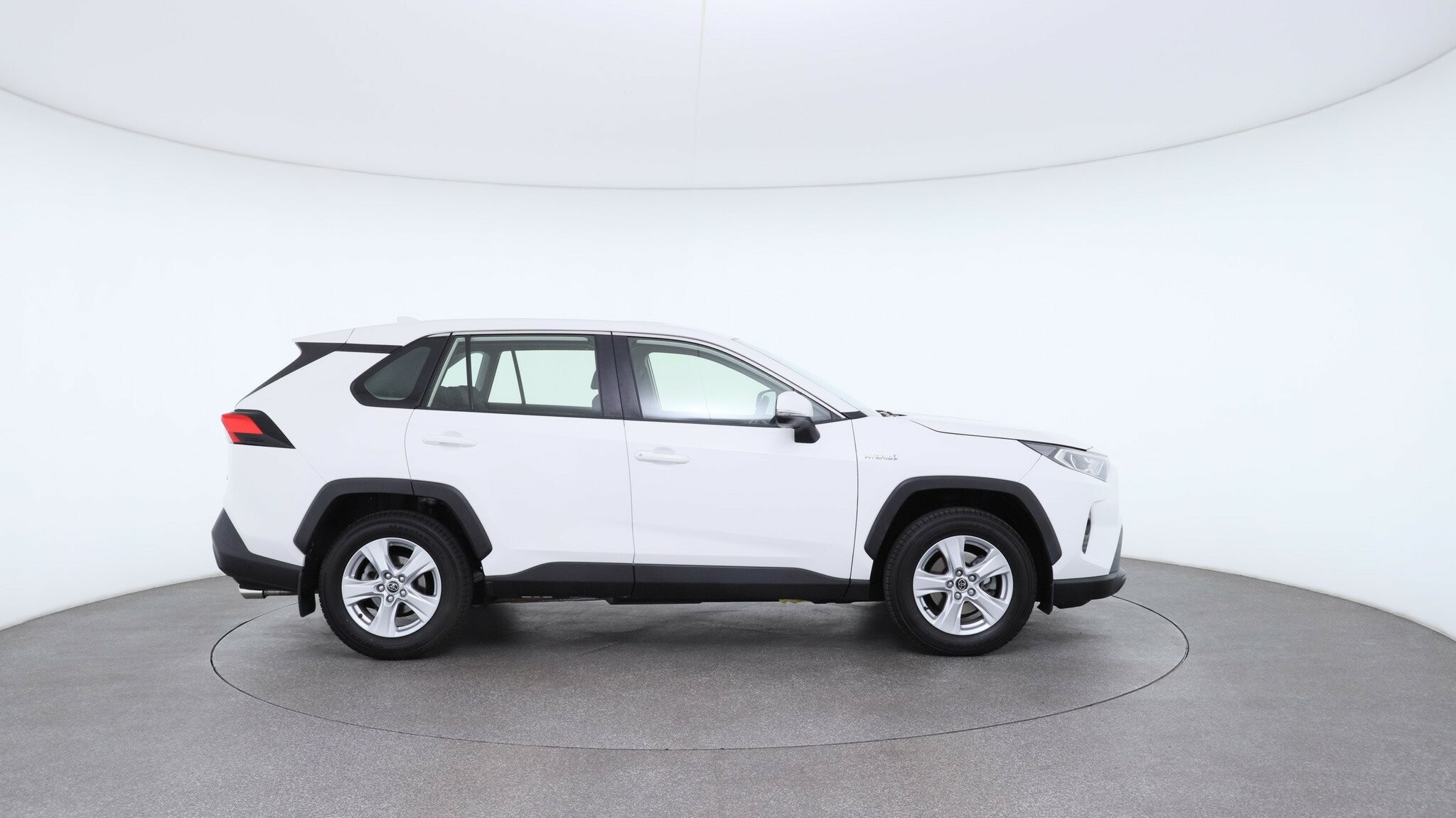 Toyota Rav4 image 3