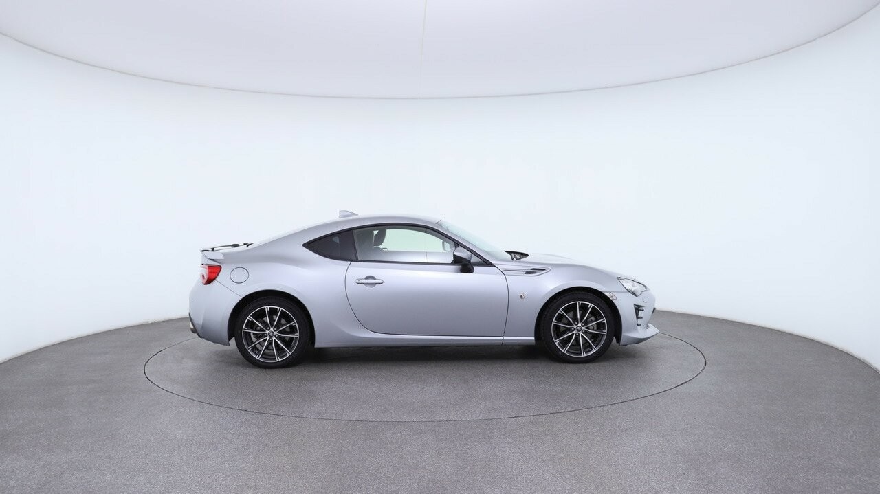 Toyota 86 image 3