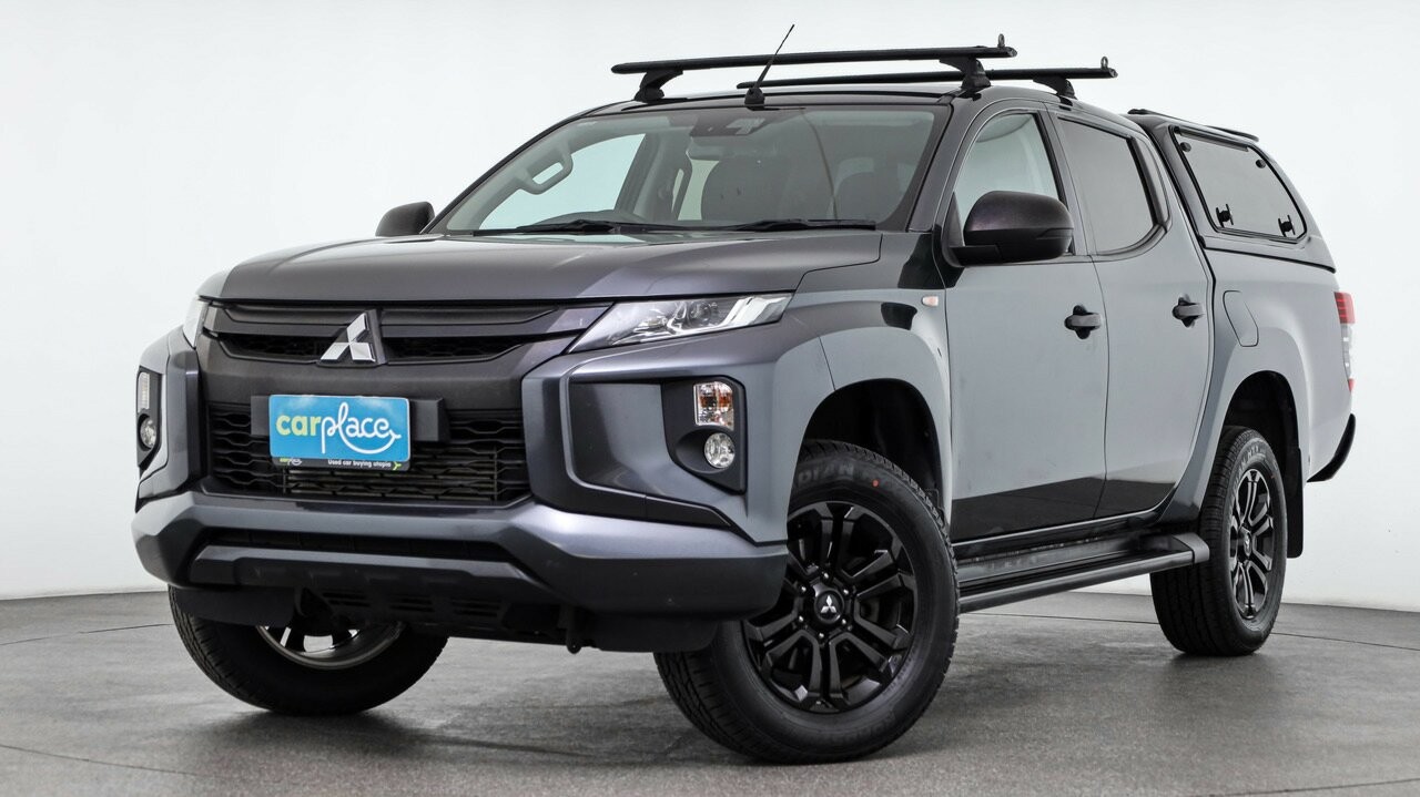 Mitsubishi Triton image 1