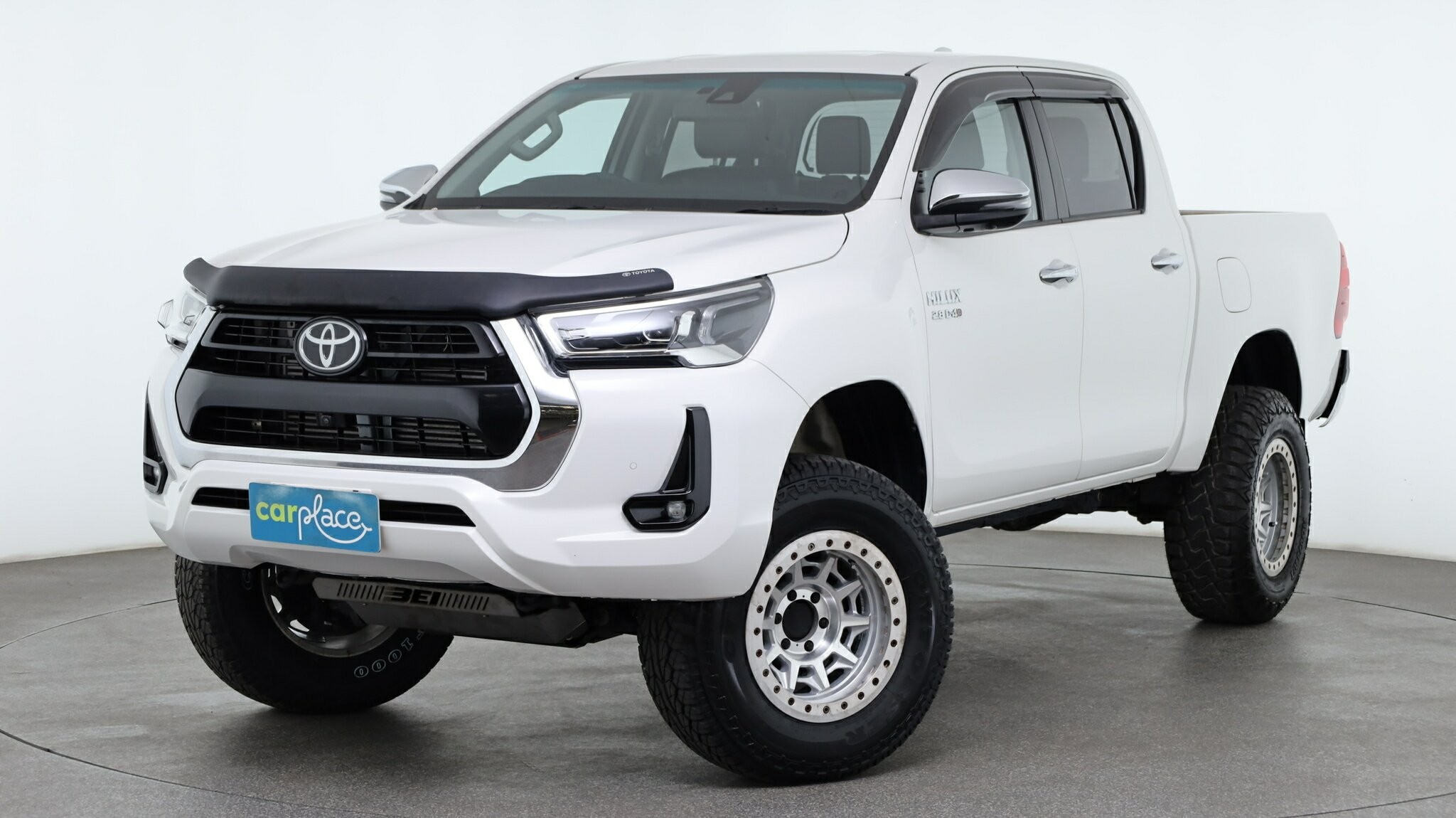 Toyota Hilux image 1