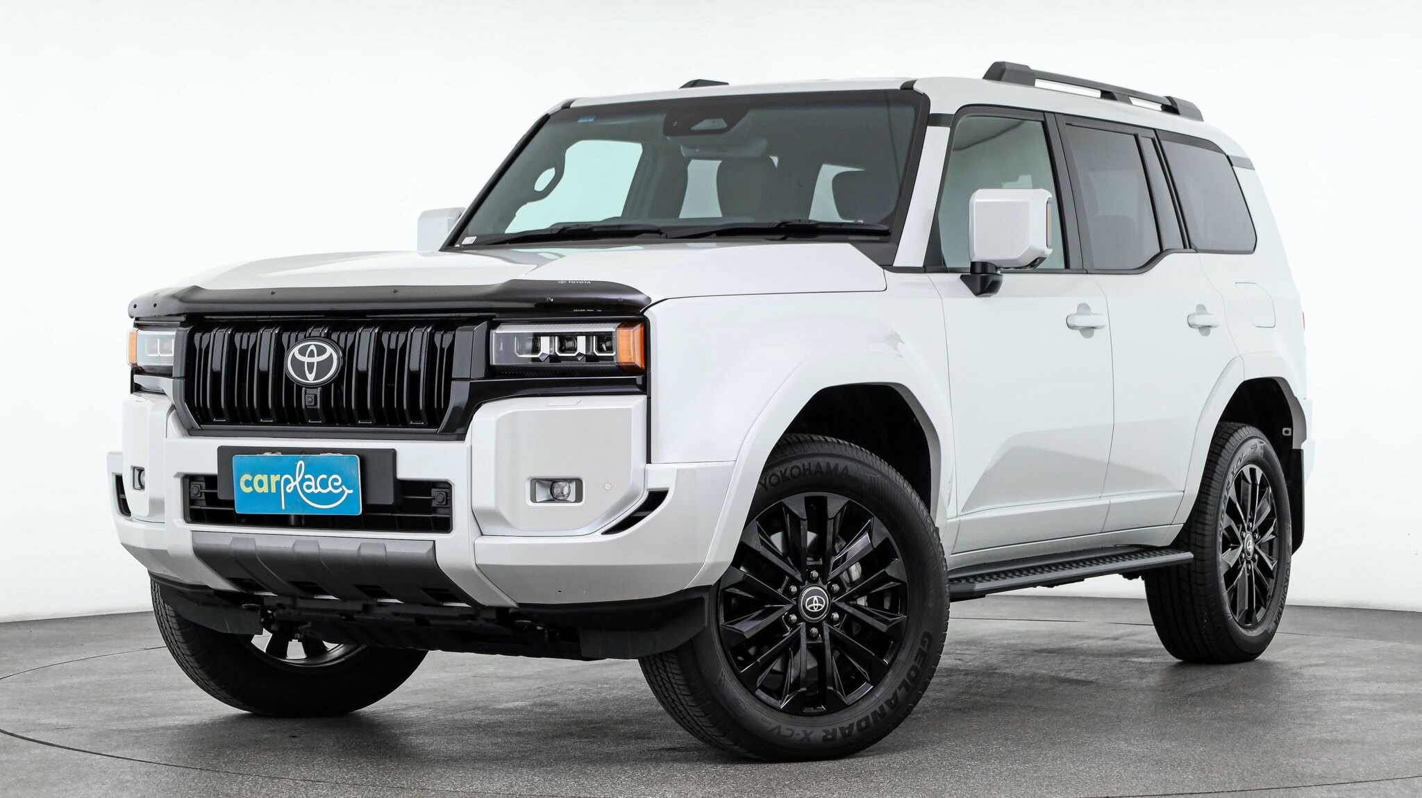 Toyota Landcruiser Prado image 1