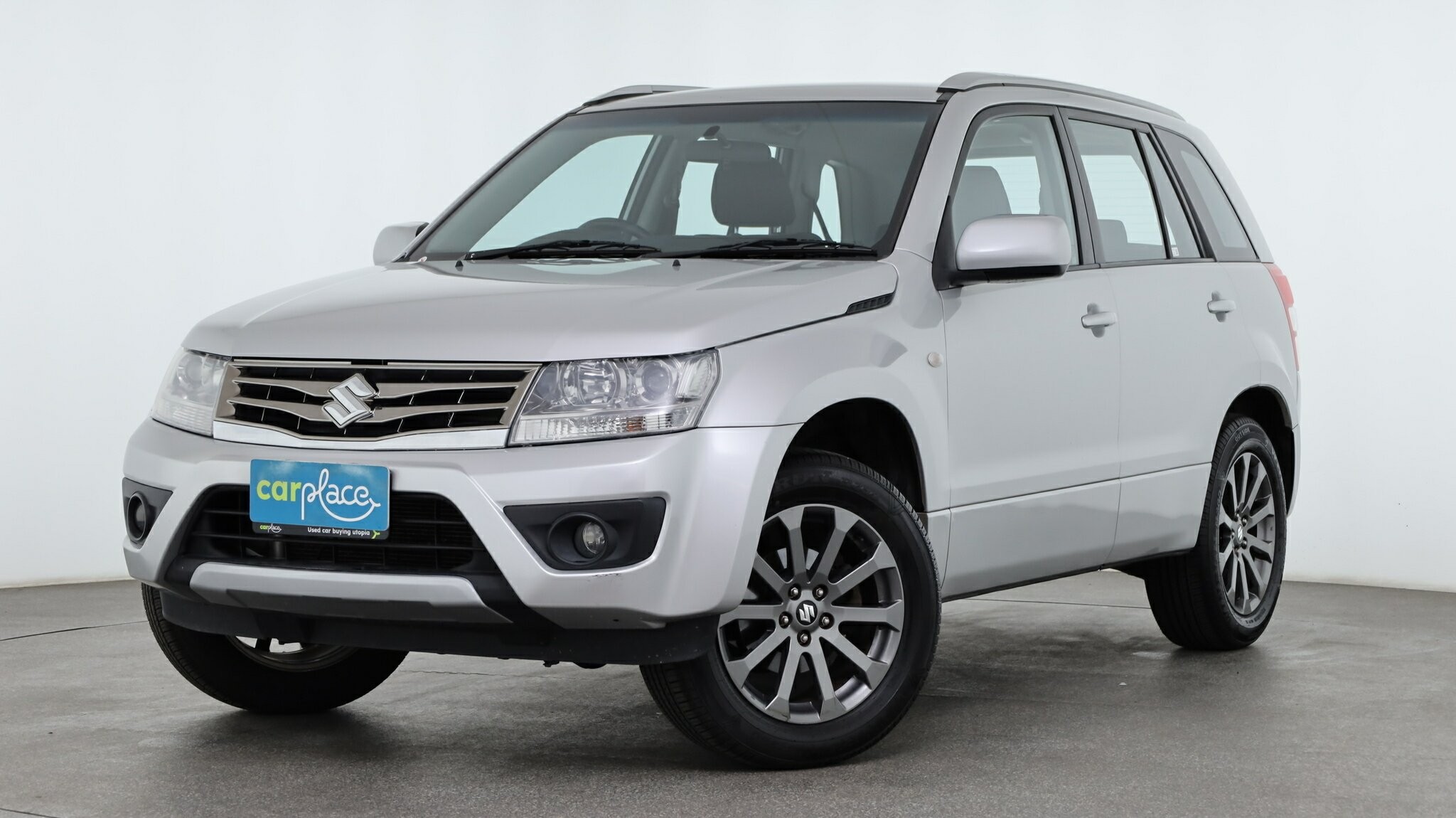 Suzuki Grand Vitara image 1