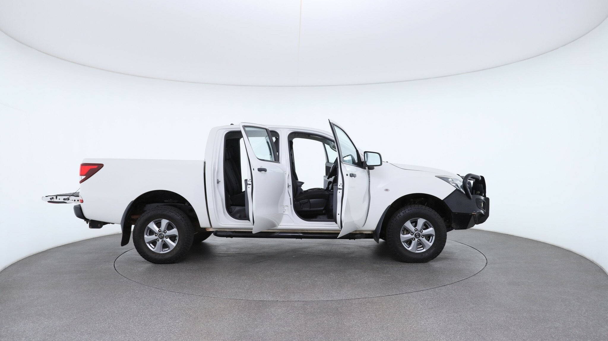 Mazda Bt-50 image 4