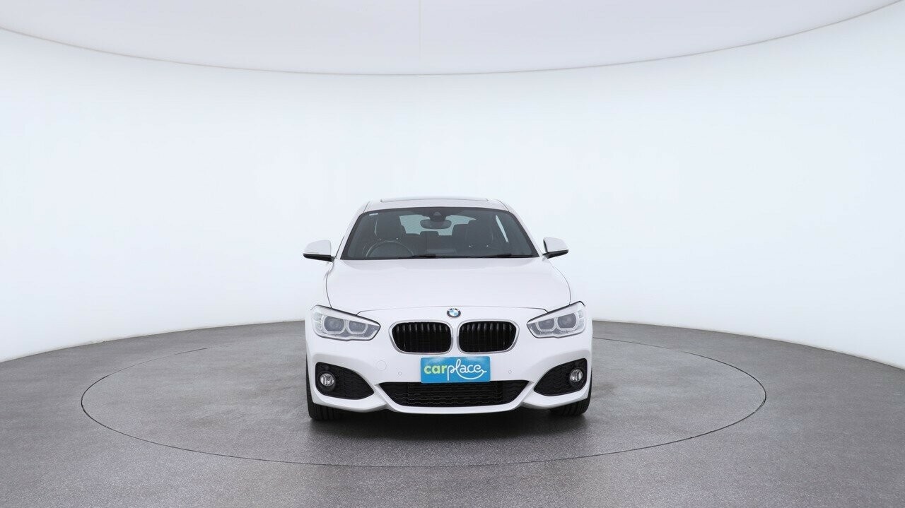 BMW 1 Series image 2