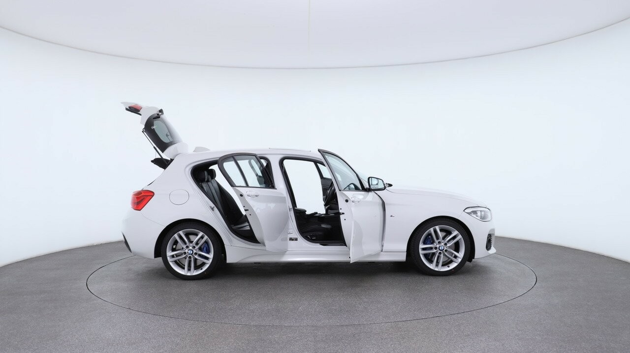 BMW 1 Series image 4