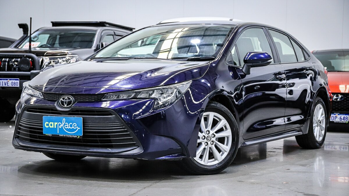 Toyota Corolla image 1