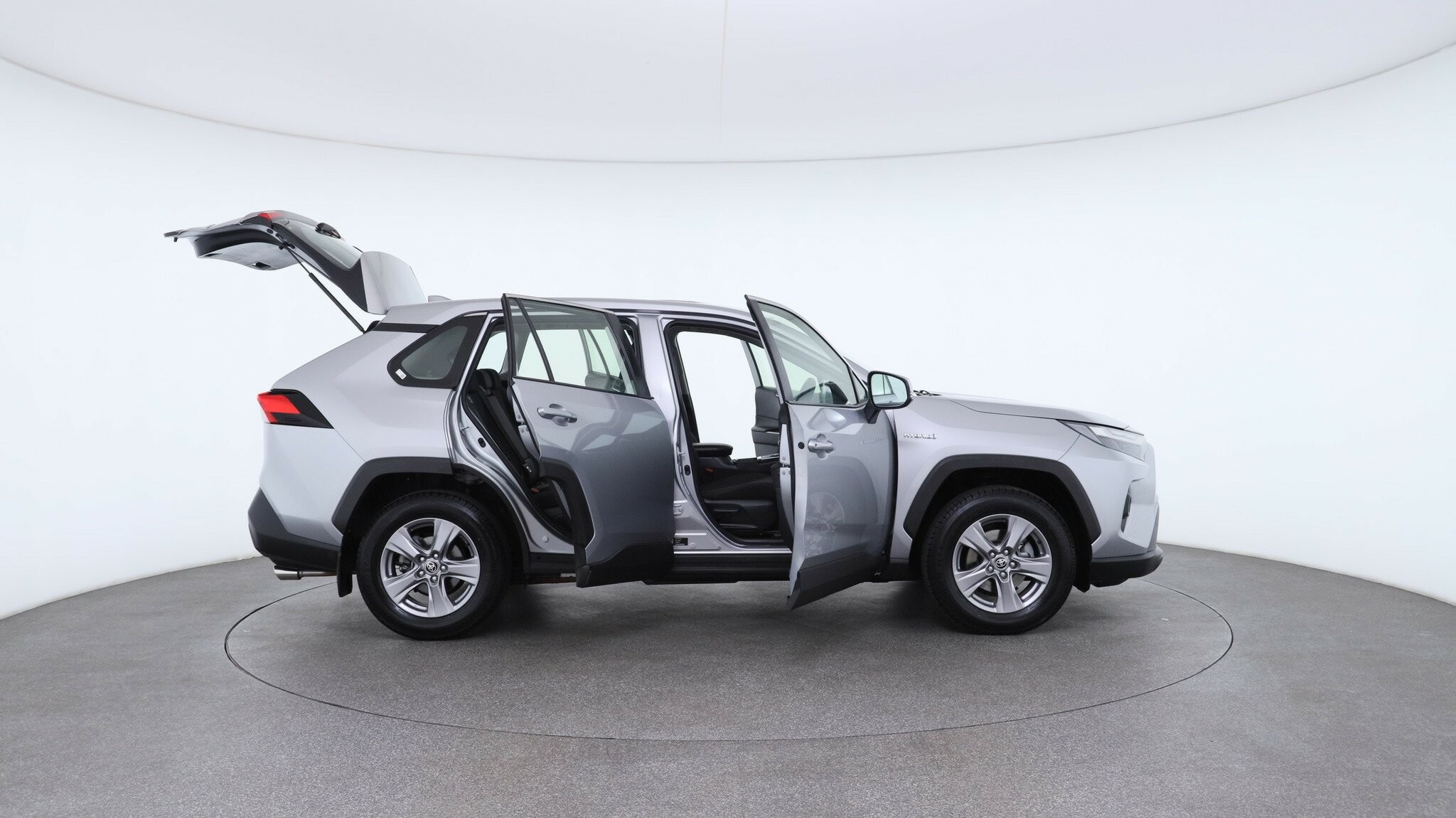 Toyota Rav4 image 4