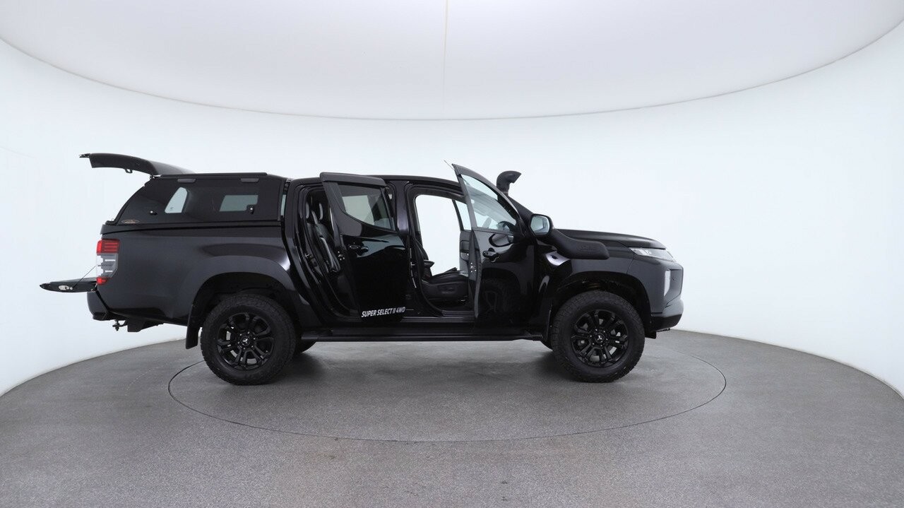 Mitsubishi Triton image 4