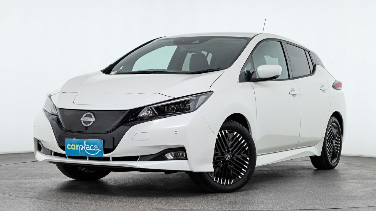 Nissan Leaf image 1