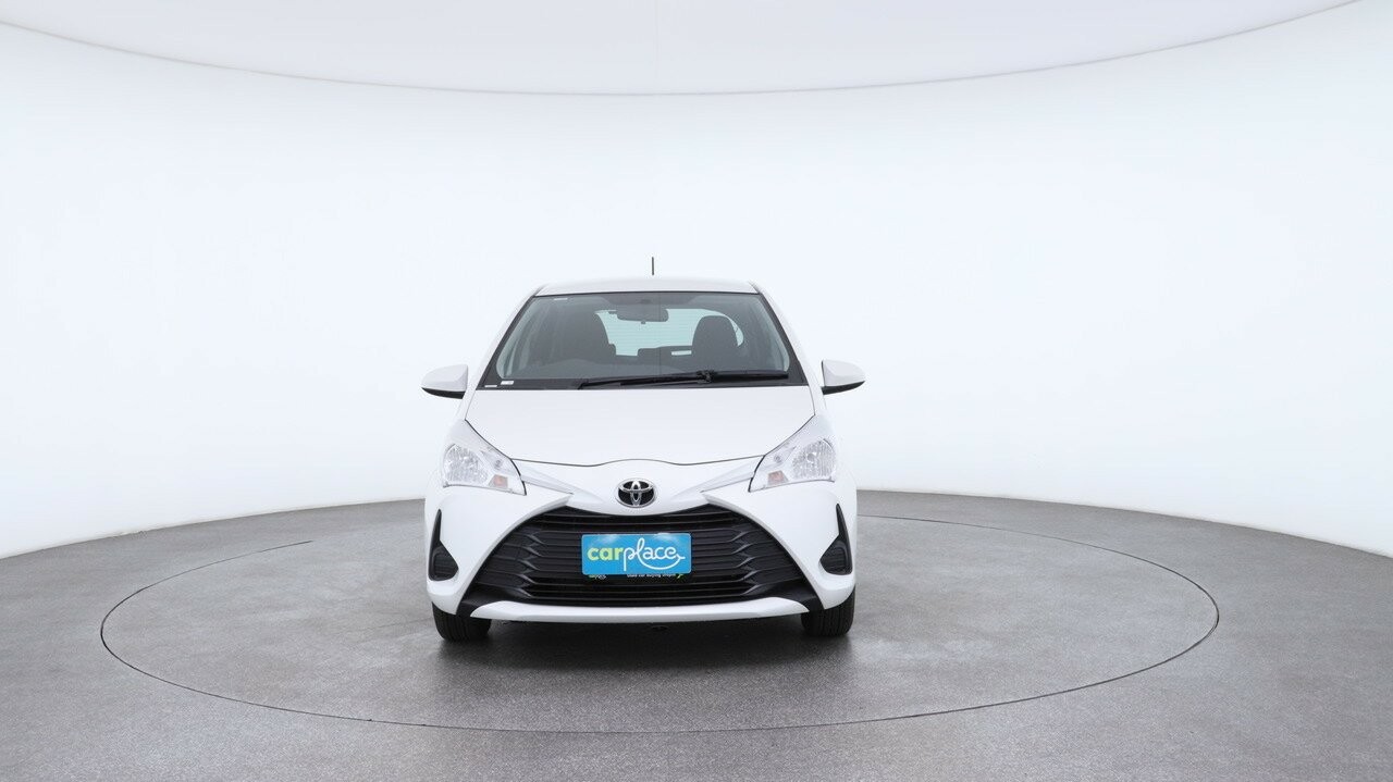 Toyota Yaris image 2