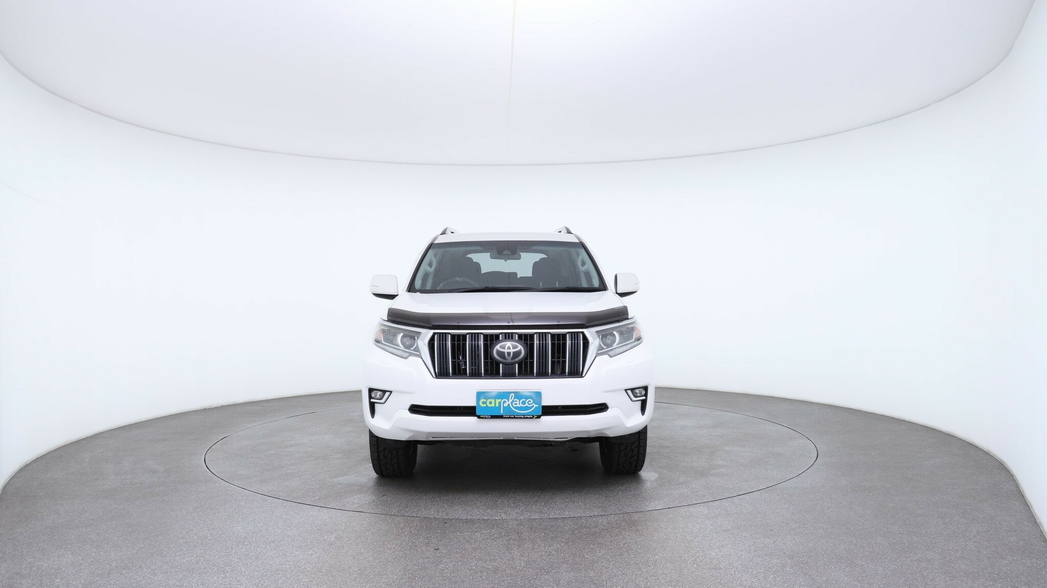 Toyota Landcruiser Prado image 2