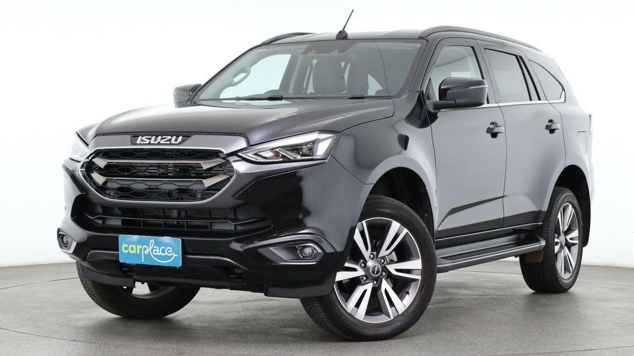 Isuzu Mu-x image 1
