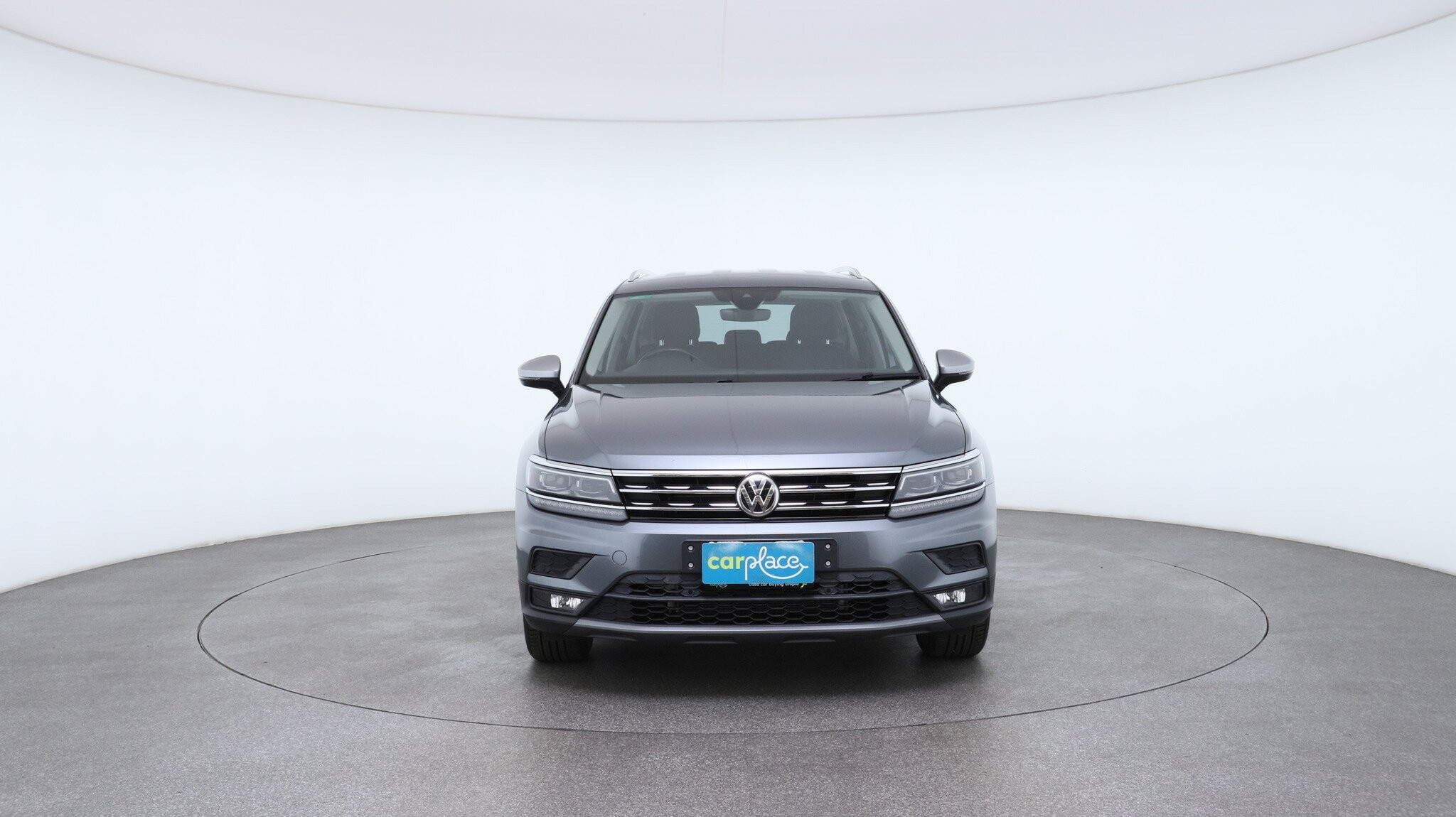 Volkswagen Tiguan image 2