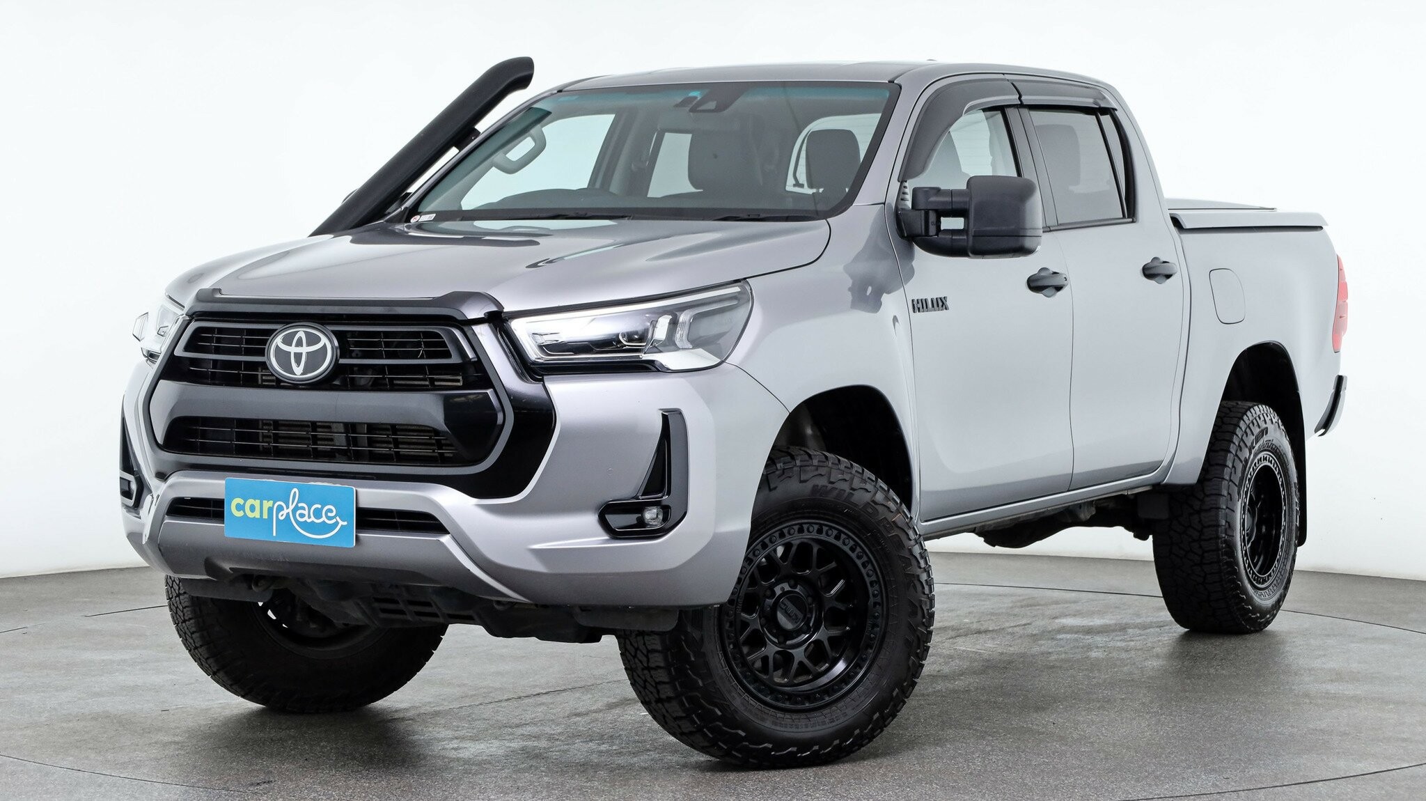 Toyota Hilux image 1
