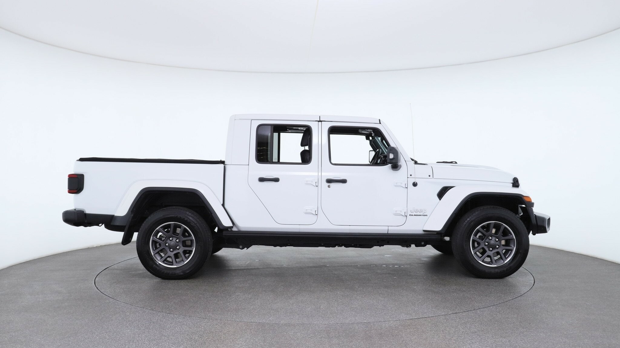 Jeep Gladiator image 3