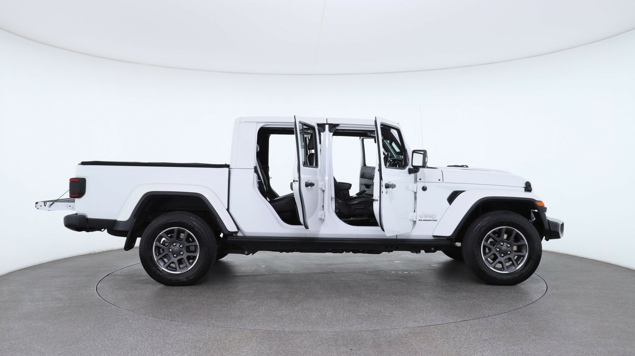 Jeep Gladiator image 4