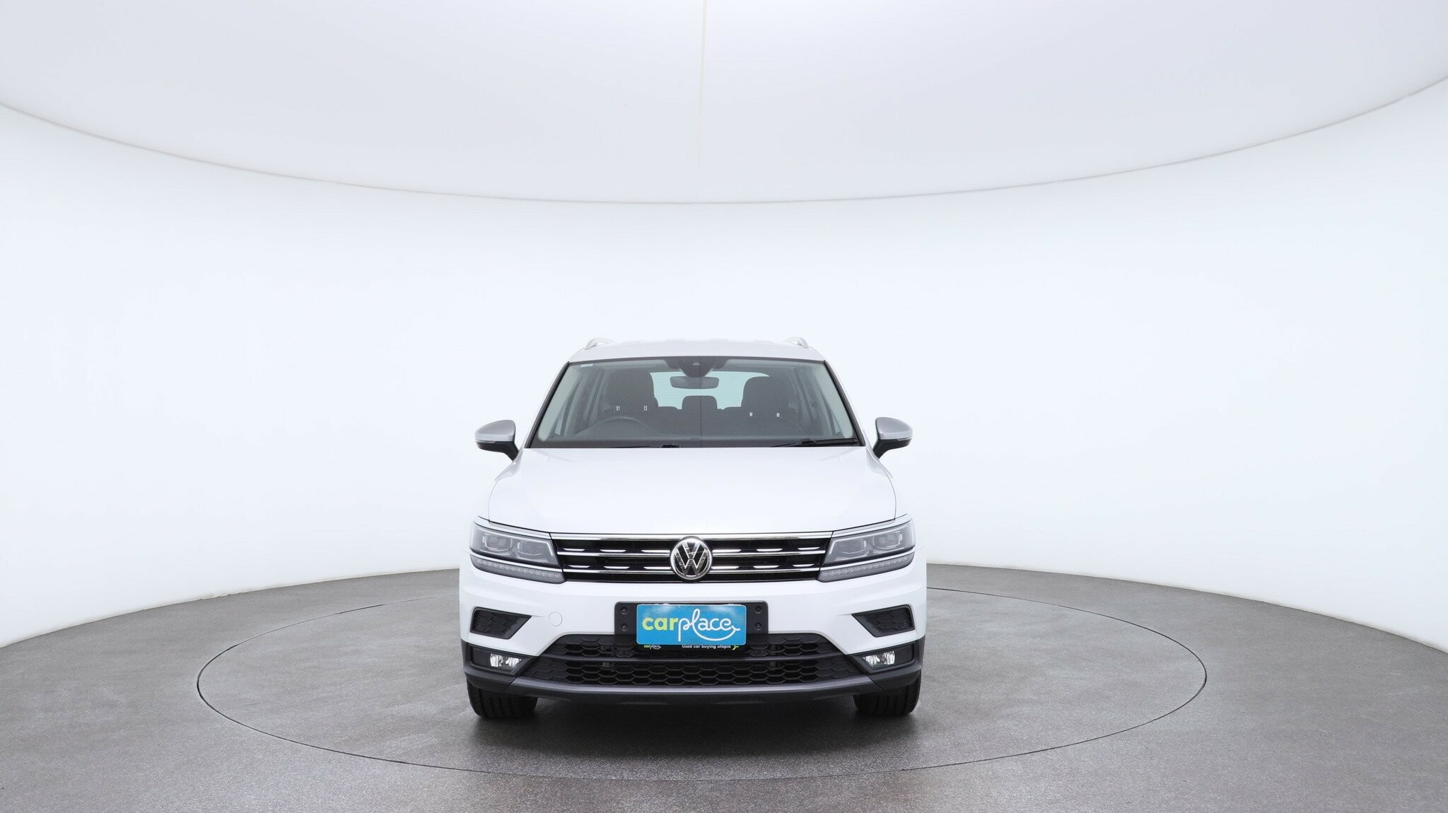 Volkswagen Tiguan image 2