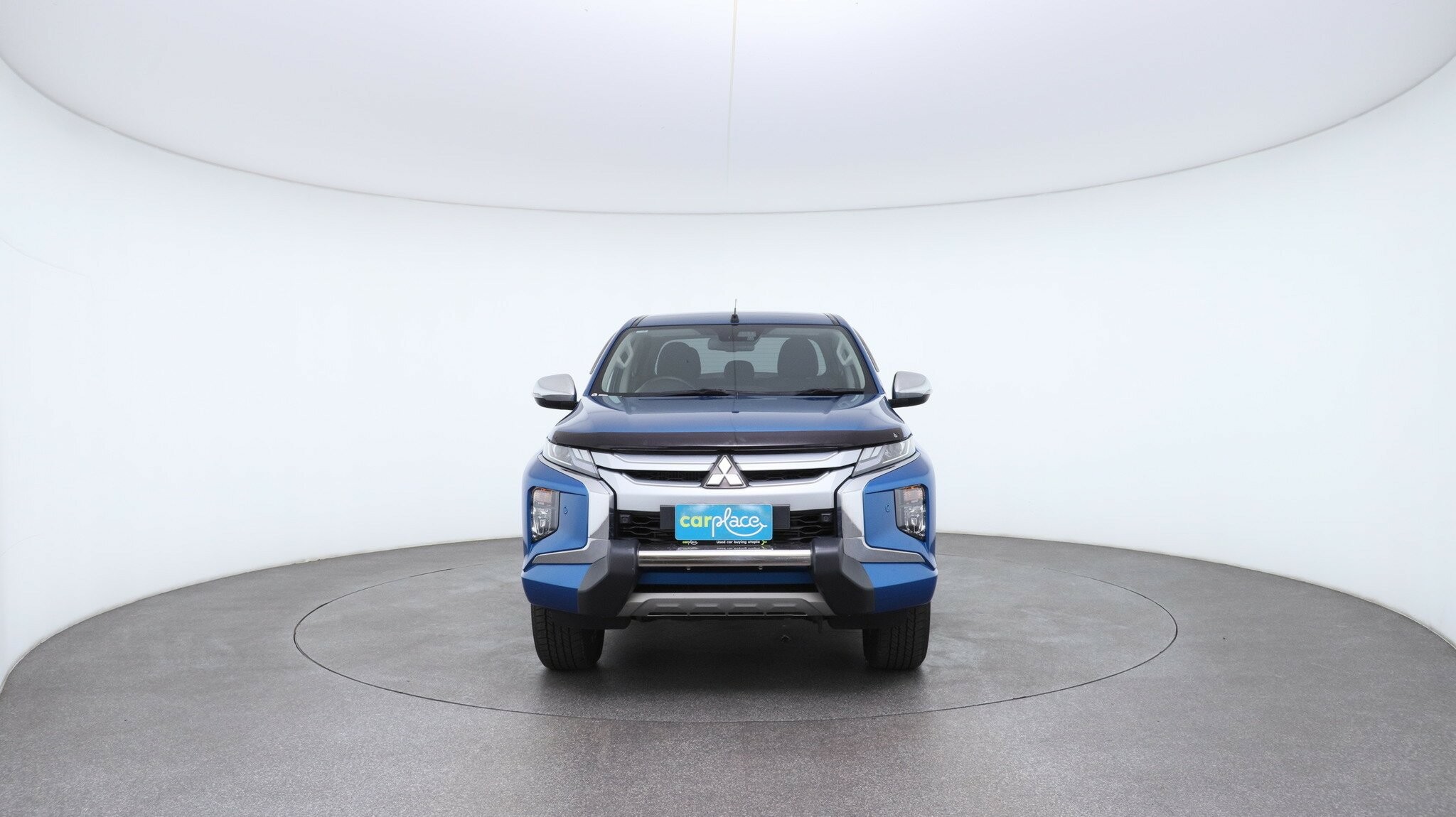 Mitsubishi Triton image 2