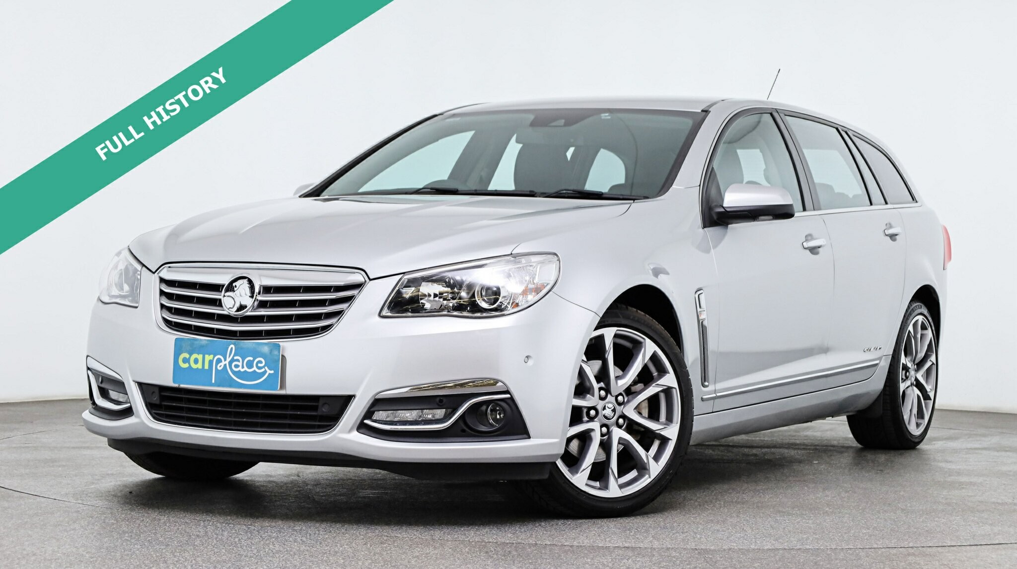 Holden Calais image 1