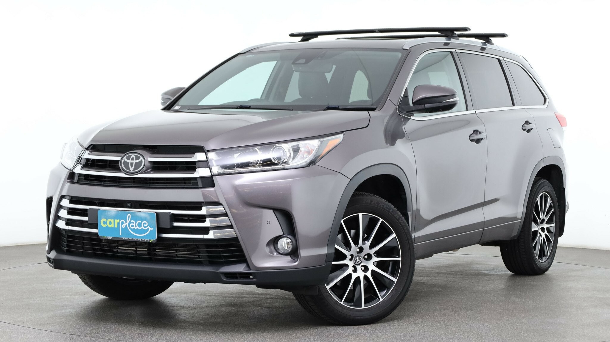 Toyota Kluger image 2