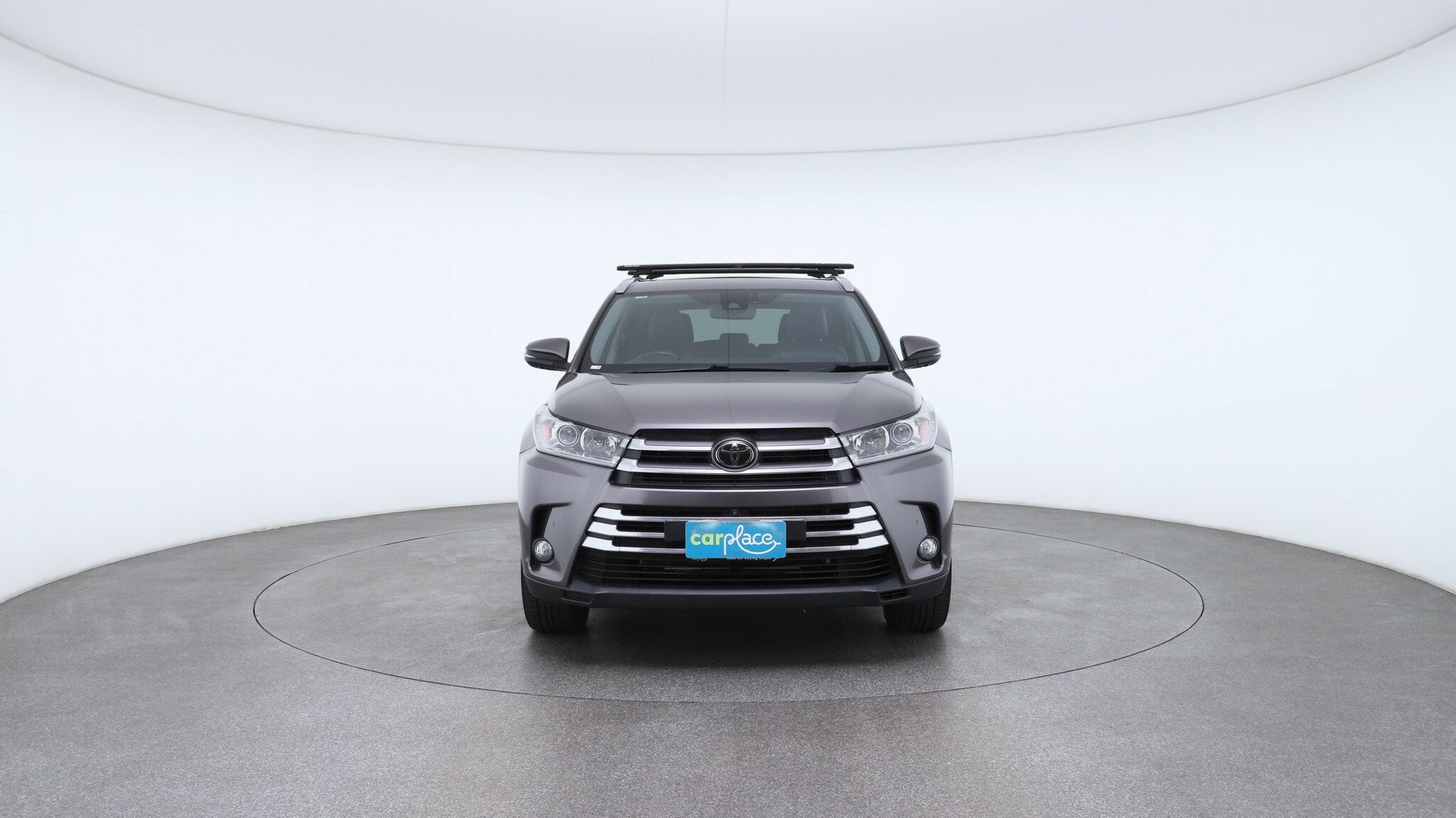 Toyota Kluger image 3