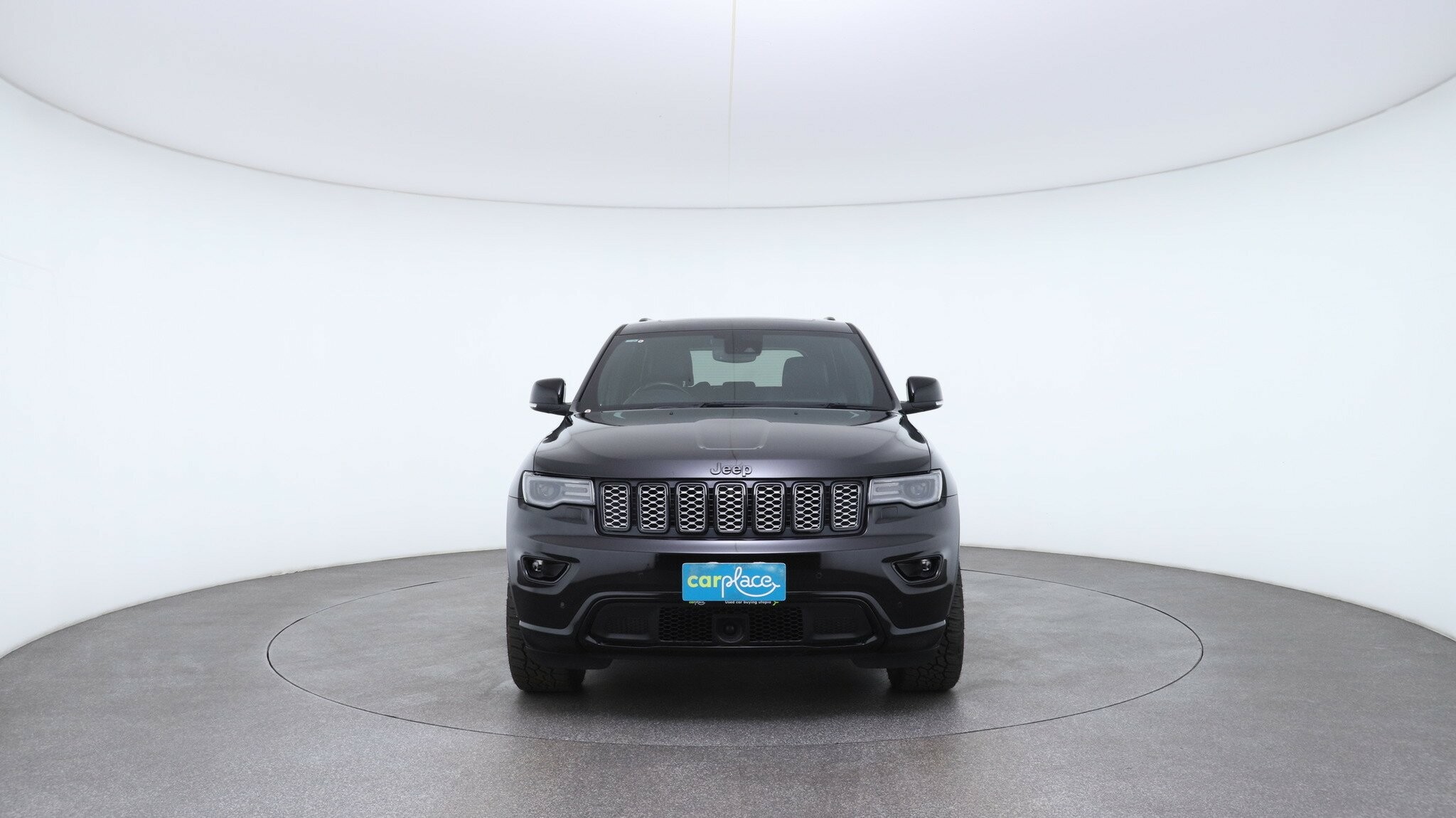Jeep Grand Cherokee image 2