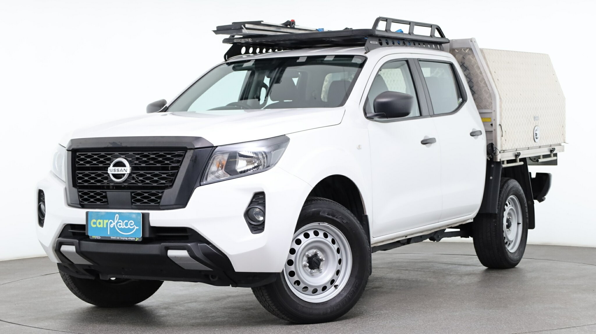 Nissan Navara image 2
