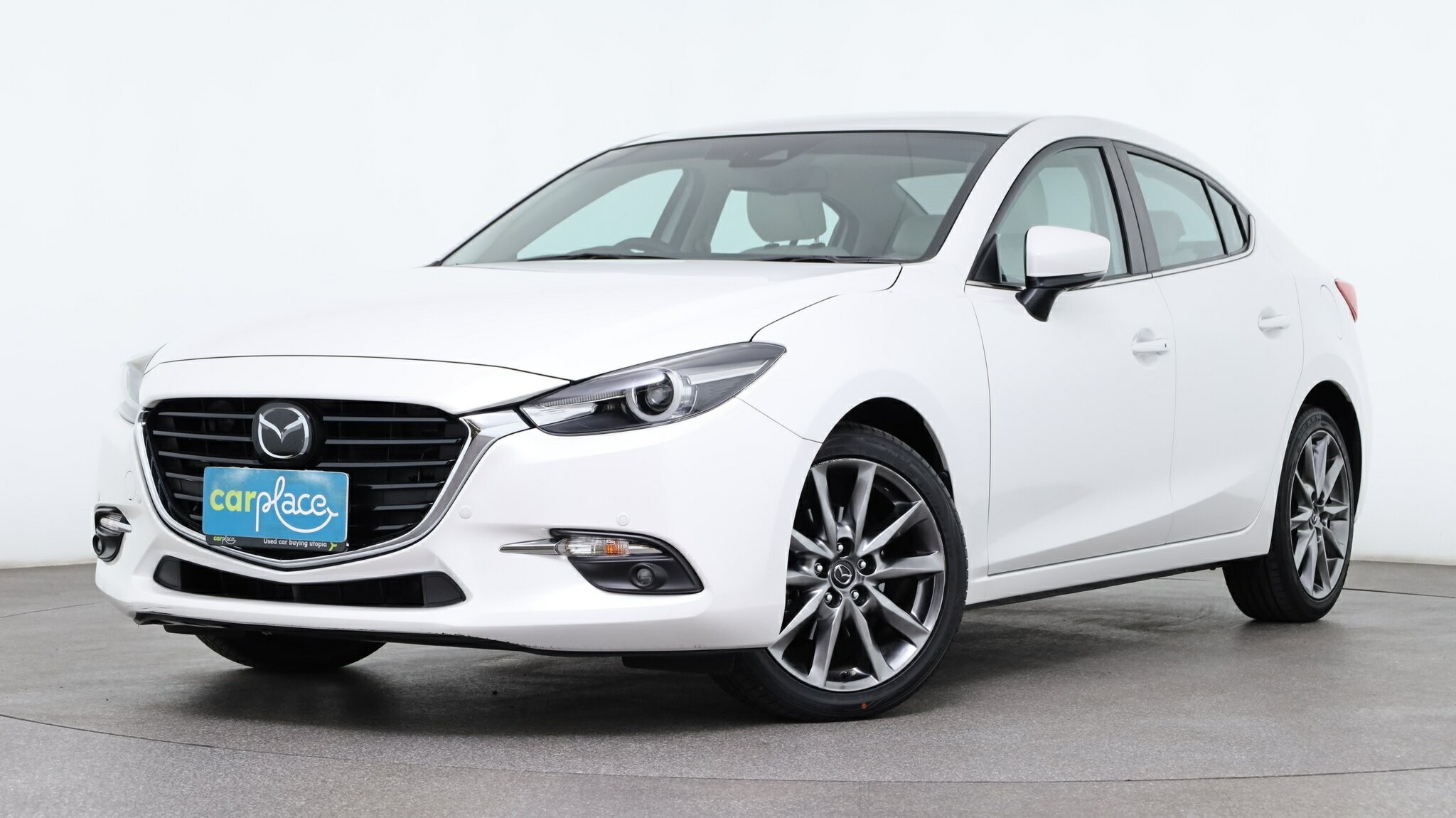 Mazda 3 image 1