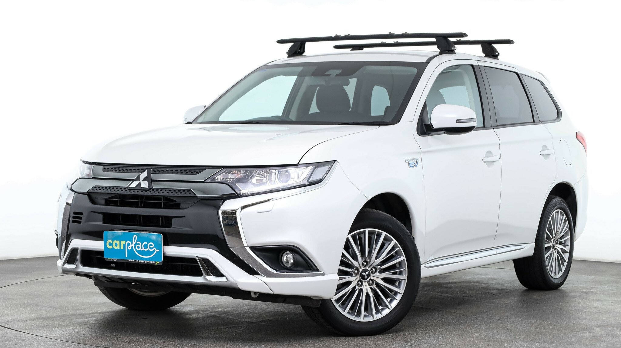 Mitsubishi Outlander image 1