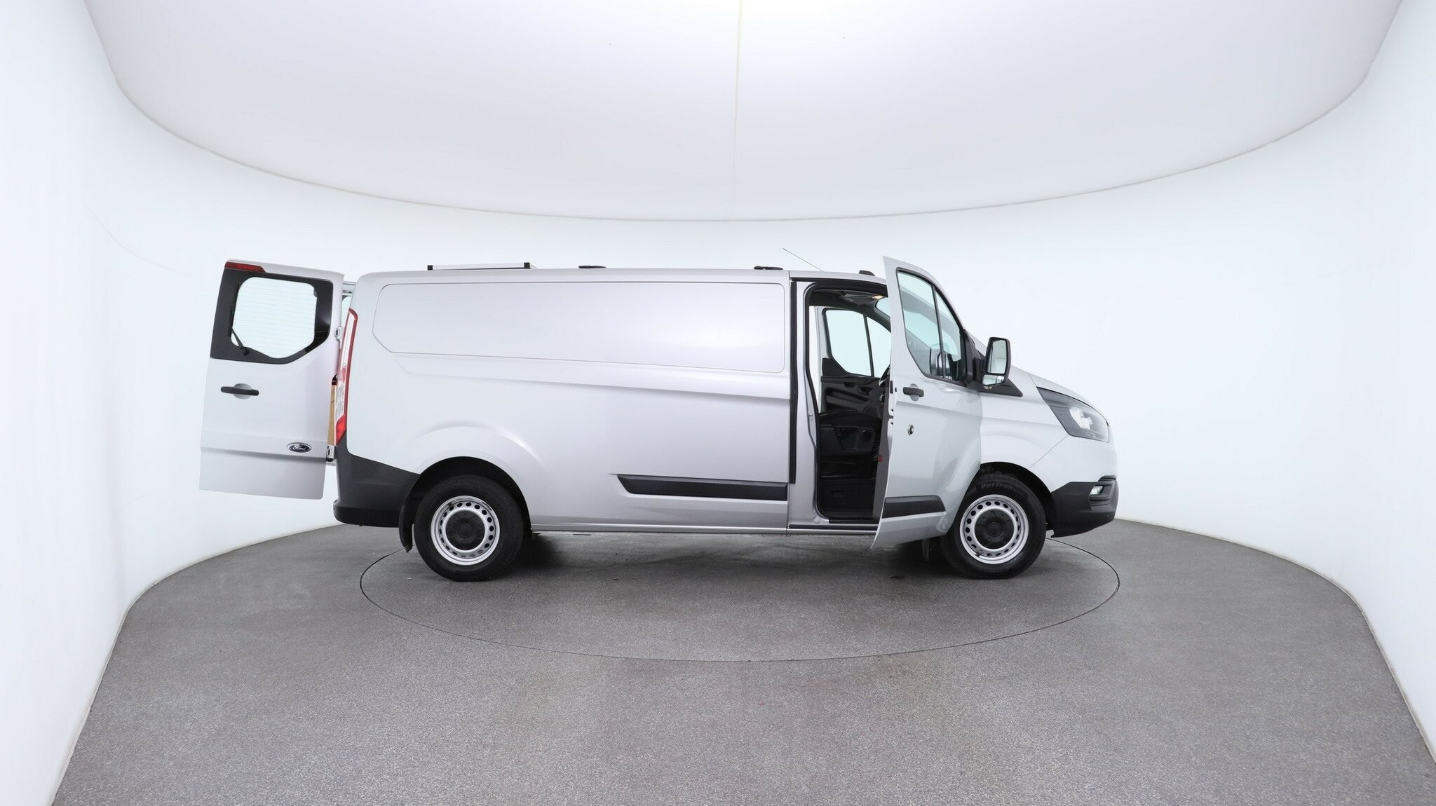 Ford Transit Custom image 4